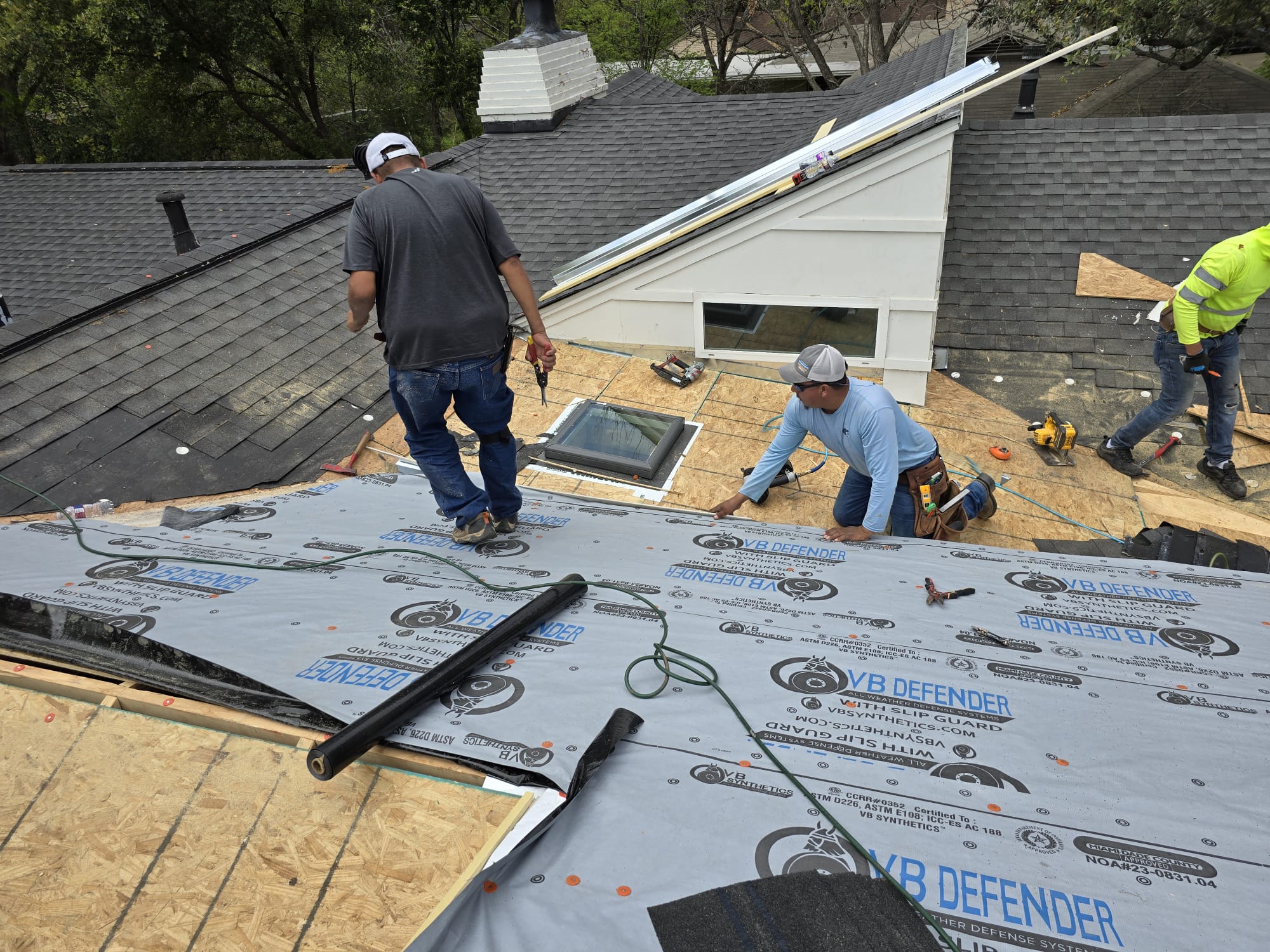 house-roofing-18